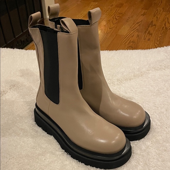 Jeffrey Campbell Shoes - NWOB Jeffrey Campbell Tanked Boot in Taupe, Size 7.5